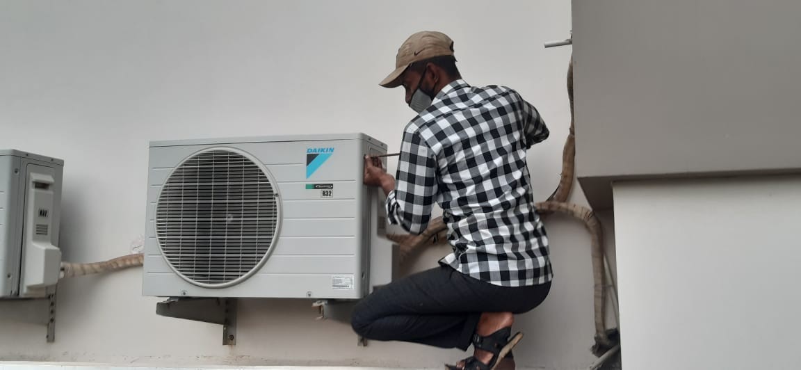 Ac Service in Thaneerpandal